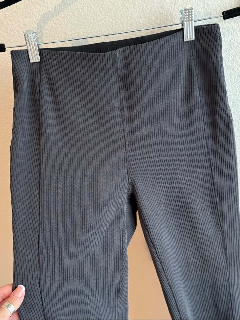 Lululemon Black Charcoal Ribbed Softstreme Flared Pant - Picture 3 of 10